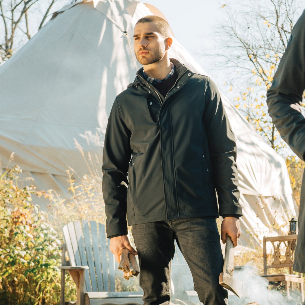 TM19406__995_B_ONL_CROP