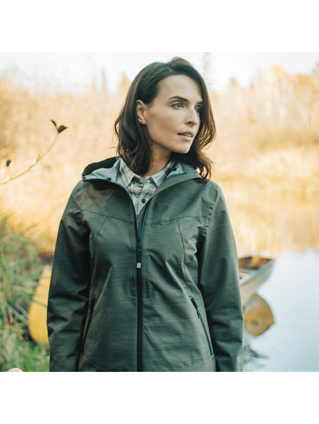 TM92905__684_B_FR_ONL_CROP