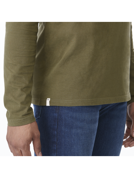 TM17905__880_D_AR_ONS-3