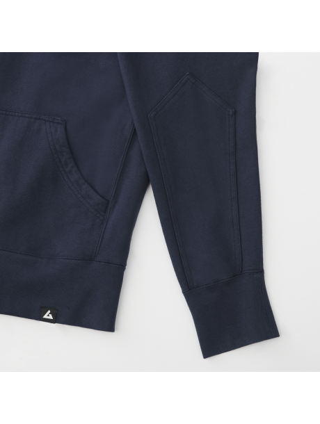 TM18225__570_A_Detail-3