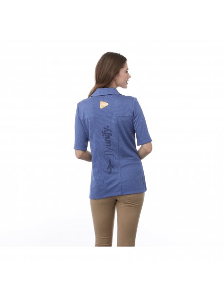 TM9670596705_550_D-on-model-back-flyunify-logo