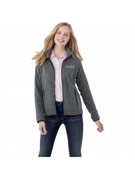 TM9930799307_D_on-model-liner-celer-logo