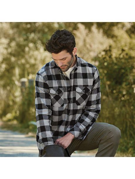 TM1760317603_938_B_ON_DTW