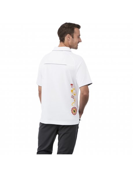 TM1631016310_125_D_on-model-back-farmers-eatery-logo